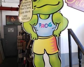 Vintage Frog Stand-up Cut-out