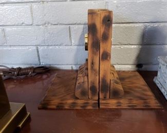 2 Wooden bookends