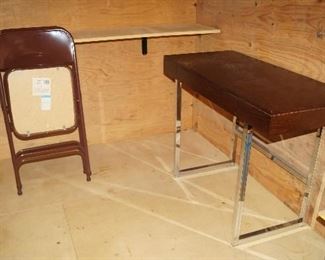 folding chairs, table