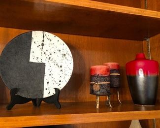 Stylized Ying Yang, 3-piece ceramic set about to blow its top