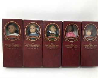 American Girl Mini Dolls- 5 https://ctbids.com/#!/description/share/315425