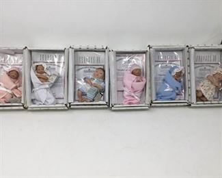 Ashton Drake Dolls: Heavenly Handfuls, #2 https://ctbids.com/#!/description/share/315490