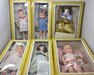Six Vintage Effanbee Dolls https://ctbids.com/#!/description/share/316068
