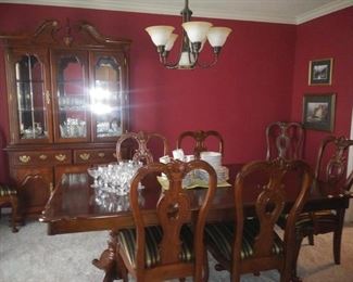 Dining room table, 8 chairs, China hutch