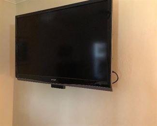 Another larger tv