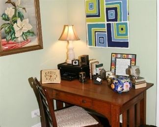 OAK MISSION STYLE DESK