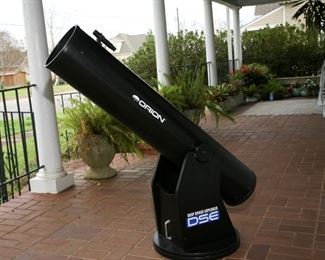 LIKE NEW IN ORIGINAL BOX