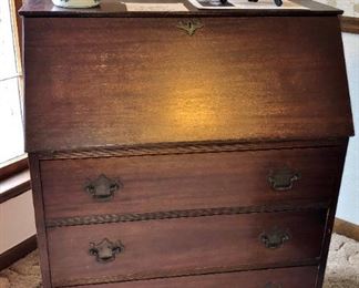 Old secretary has original key too!