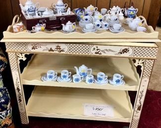 Tea cart with brass fitted wheels and removable top