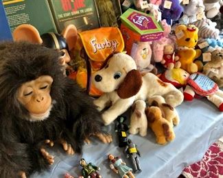 Lots of vintage toys