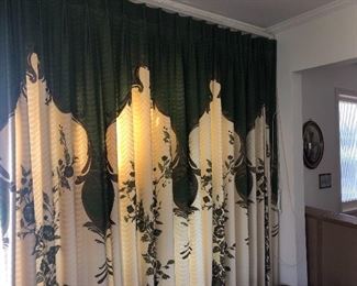 THE CURTAIN WALL YOUVE BEEN LOOKING FOR IS HERE!