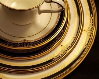 Noritake Bone China Gold and Sable 9758
