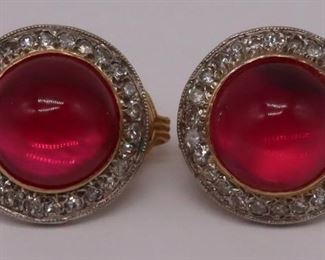 JEWELRY Pair of kt Gold Ruby Cabochon