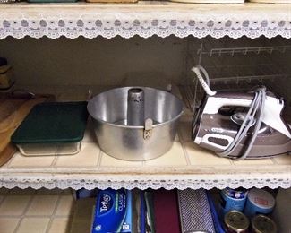 Like new Rowenta iron, vintage tube pan
