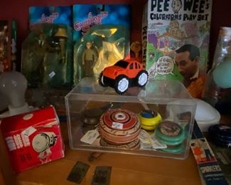 Pee wee Herman and yo-yos 