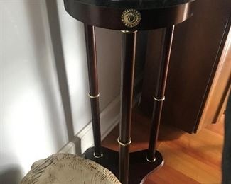 Accent Table $ 46.00