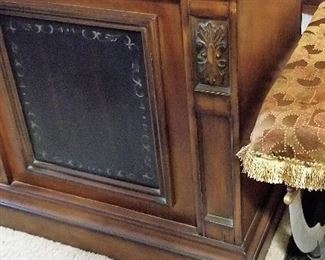 Side part of the desk view