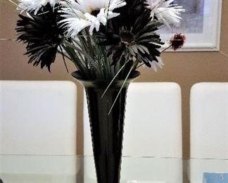 Black and white flowers