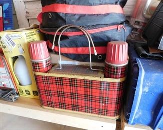 Vintage Plaid Picnic Set