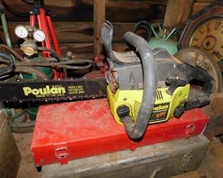 Poulan Chain Saw