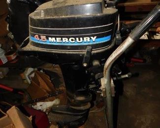 4.5 HP Mercury Outboard Motor