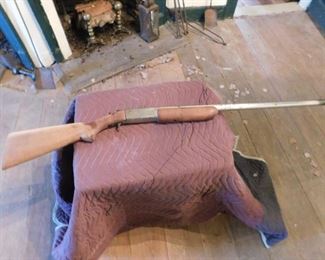 Rough Winchester Model 37 12 Gauge Shotgun(Permit or CCW Required for Purchase)