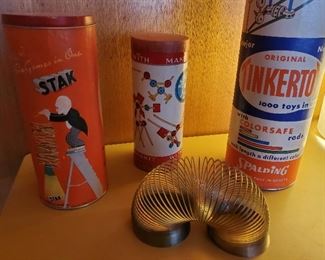 Vintage Tinker toys and slinky