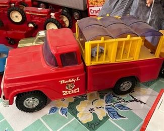 Antique Buddy L Zoo Truck