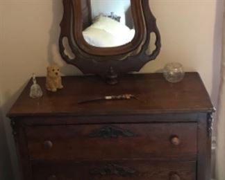 Vintage dresser and vanity mirror 
