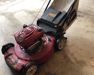 Toro Recycler 22" Personal Pace lawnmower