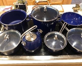 Chantal Enamel-on-Steel Cookware Set