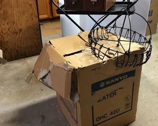 Functional Vintage Pieces https://ctbids.com/#!/description/share/317473