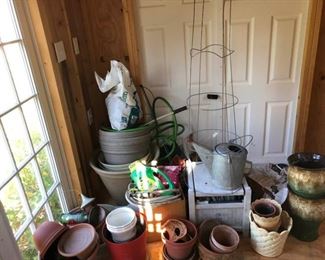 Gardening Mystery Lot https://ctbids.com/#!/description/share/317470