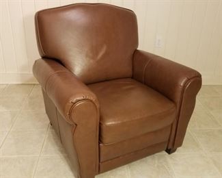 Brown Leather Recliner Club Chair https://ctbids.com/#!/description/share/317450
