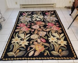 Floral Area Rug. https://ctbids.com/#!/description/share/317428