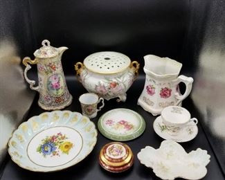 Limoges, France, Royal Stuart & More Fine China https://ctbids.com/#!/description/share/317409