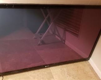 50 inch LG TV