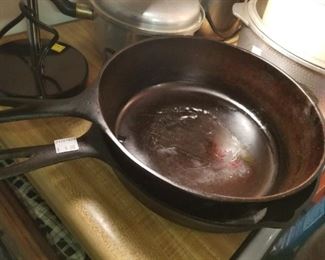 Wagner iron skillet