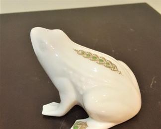 Beautiful LENOX FROG