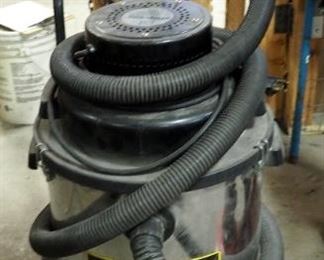 15 Gallon Industrial Wet/Dry ShopVac, Model 984