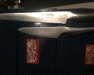 "Global" serrated and pairing knives