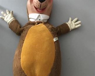 Large Huckelberry Hound plush toy
