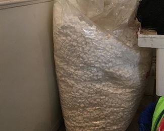 Large bag of styrofoam peanuts