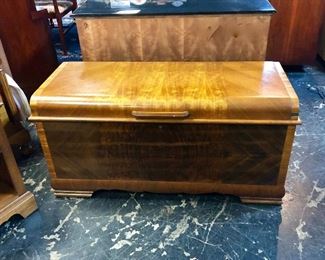 c.1949, LANE FURN.CO., Waterfall Cedar Chest in Mint Condition, with inside removable drawer and original LANE key
