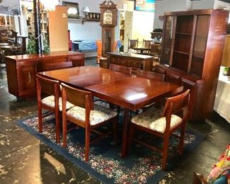 Mid Century Modern "CORDOVAN" Mahogany Streamlined Dining Room Suite, with Table, 6 Chairs, China Cabinet and Buffet