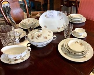 96-Pieces of Vintage "AUTUMN LEAVES" China (10 Place Settings + Serving Pieces)
