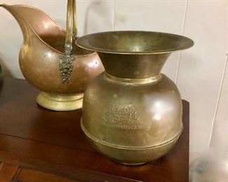 Vintage Brass UNION PACIFIC RAILROAD Double Sided Embossed Spittoon 