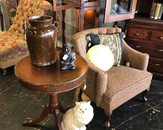 Antique Duncan Phyfe Round table, Vintage Chair, large Pottery, and a white Ceramic cat