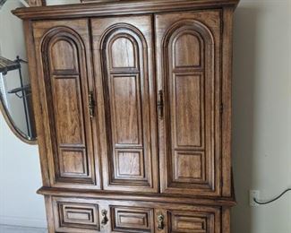 $75  Armoire