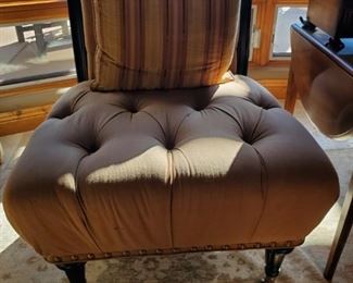 Ebanista Custom Crafted Tufted Upholstered Side Chair (30x32x35)